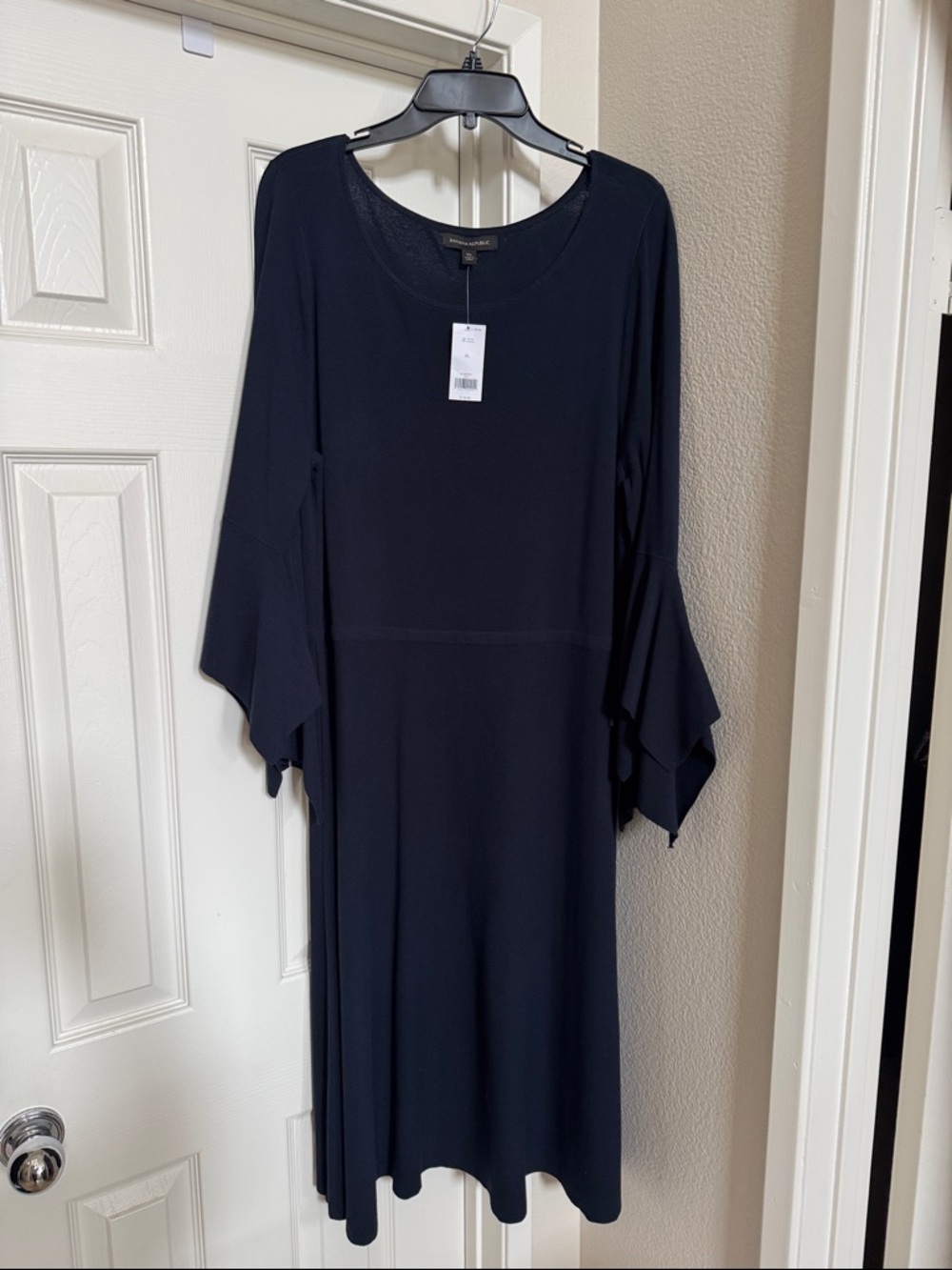 Banana Republic Hankerchief Sleeve Navy Scoop Neck Midi Dress
